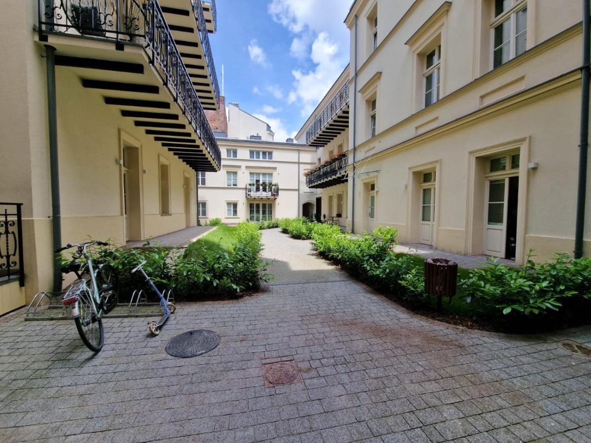 Apartamenty Sebastiana Krakow Bagian luar foto