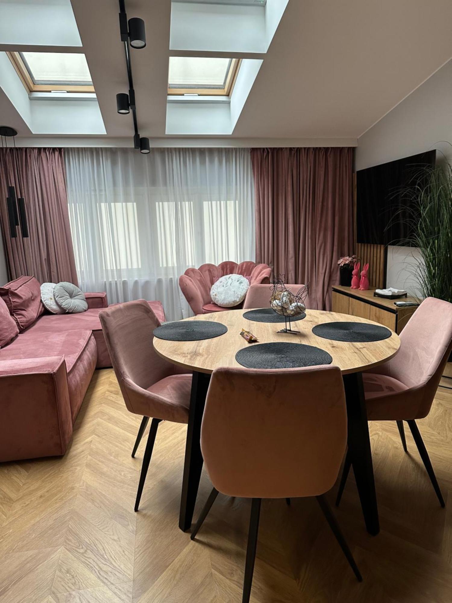 Apartamenty Sebastiana Krakow Bagian luar foto