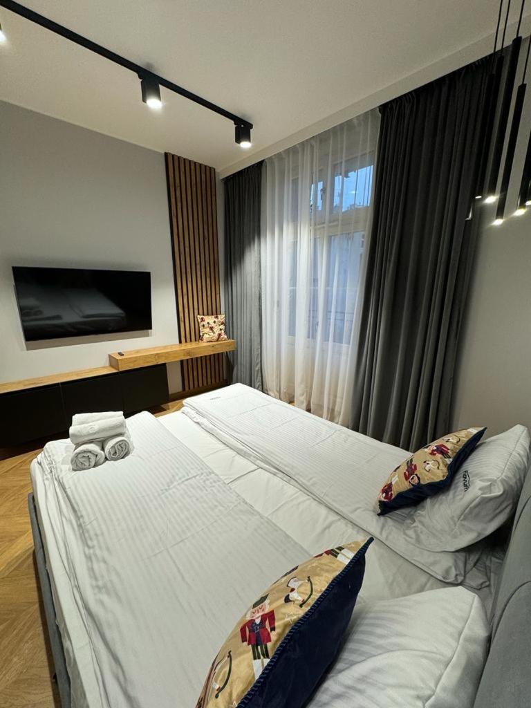 Apartamenty Sebastiana Krakow Bagian luar foto