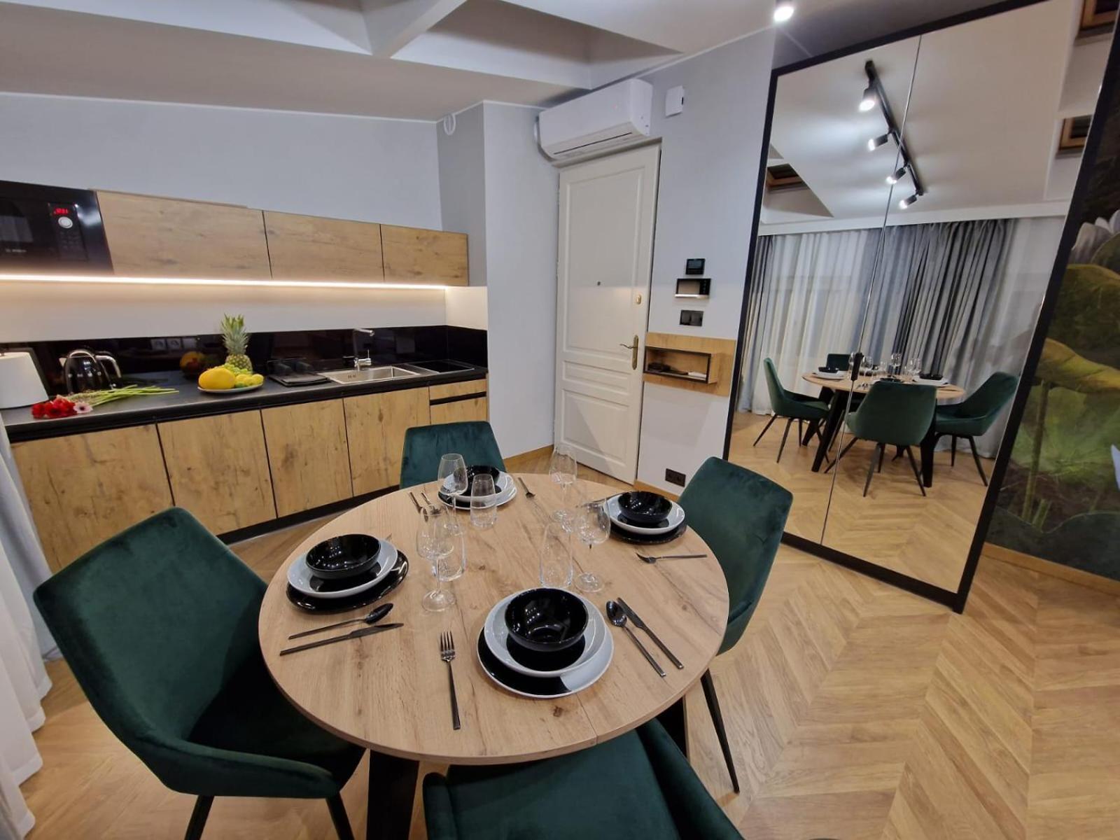 Apartamenty Sebastiana Krakow Bagian luar foto